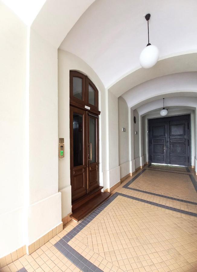 Concierge Koszykowa Апартаменти Варшава